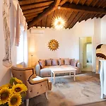 Castrum Wine Relais - Diffuso Hotel