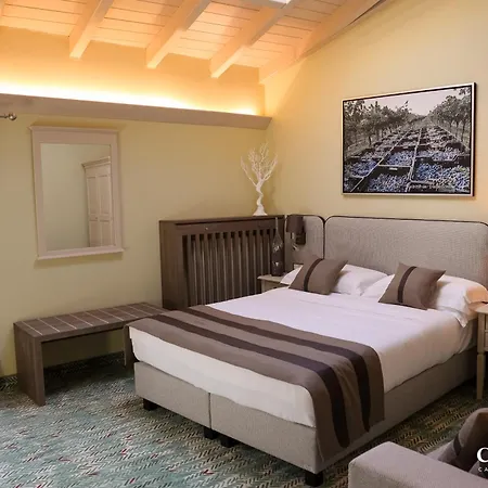 Castrum Wine Relais - Diffuso Hotel *