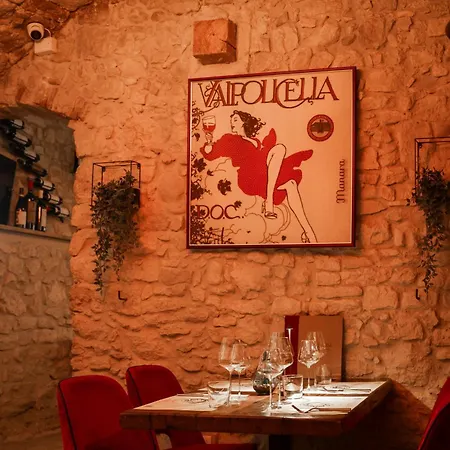Castrum Wine Relais - Diffuso