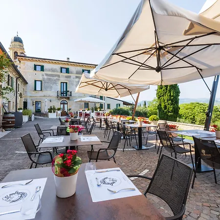 Castrum Wine Relais Hotel San Pietro in Cariano