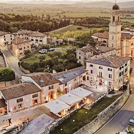 Castrum Wine Relais - Diffuso *