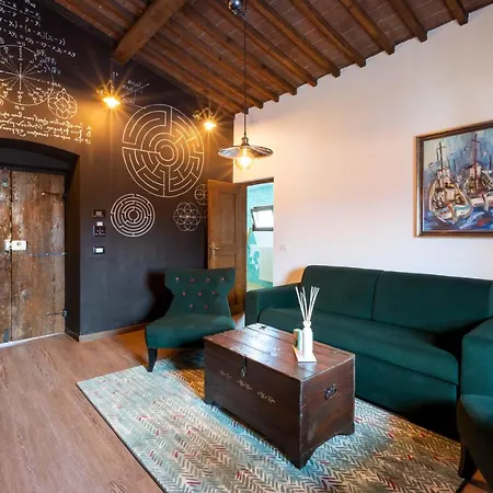 Hotel Castrum Wine Relais *