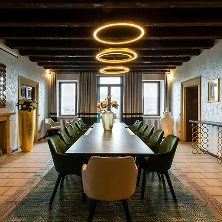 Castrum Wine Relais - Diffuso