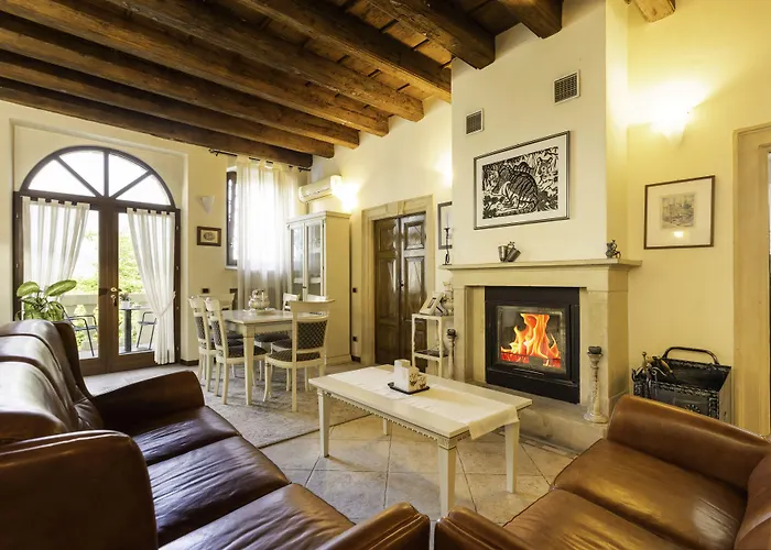 Hotell Castrum Wine Relais - Diffuso *