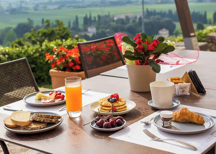 Hotell Castrum Wine Relais - Diffuso